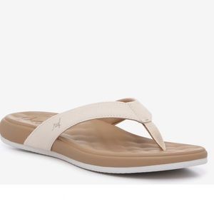 NWT Reef Cushion Harmony Flip Flop Sandals